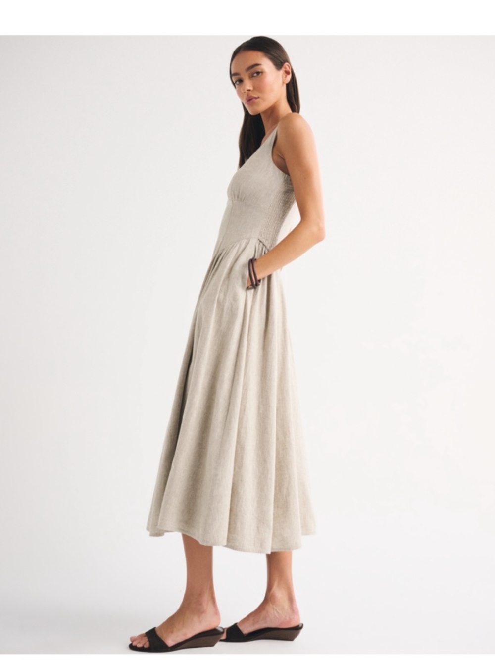 Linen-Blend A&F Bra-Free Dylan Midi dress oatmeal - Picture 3 of 6